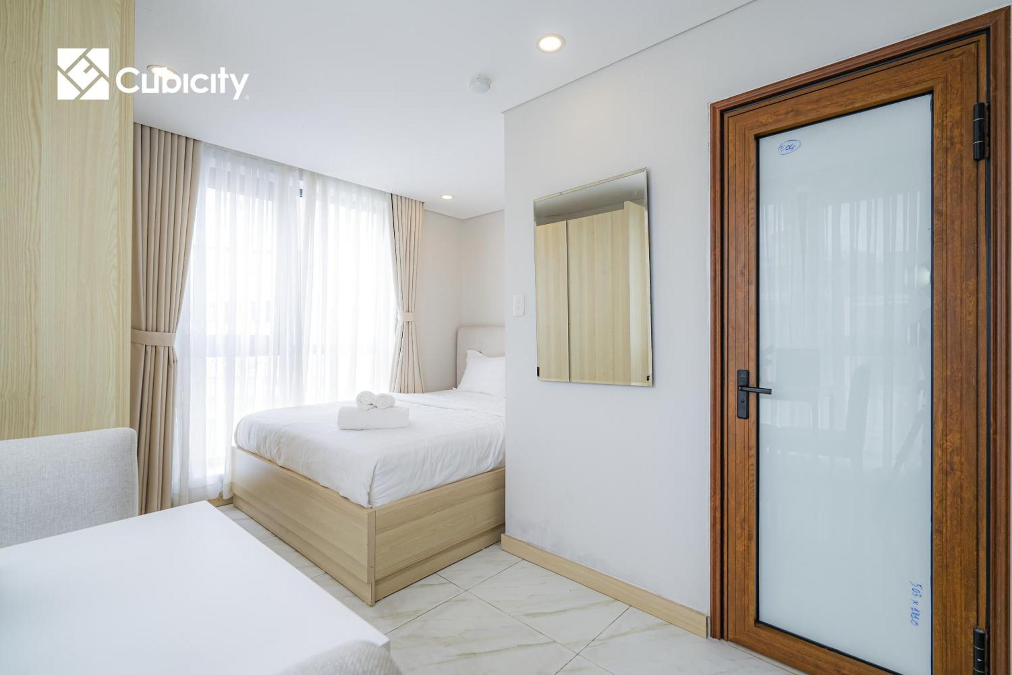 Cubicity Hidden House Apartment *