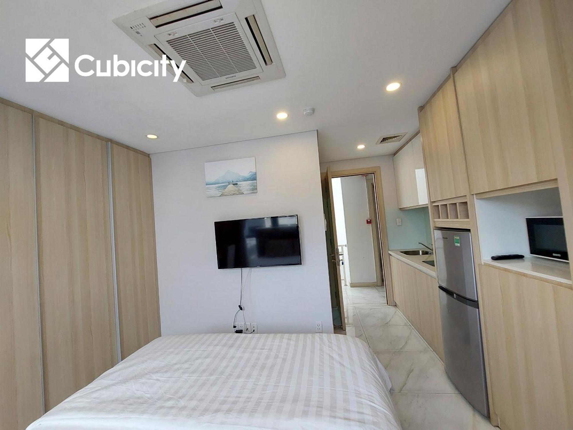 Cubicity Hidden House Apartment *